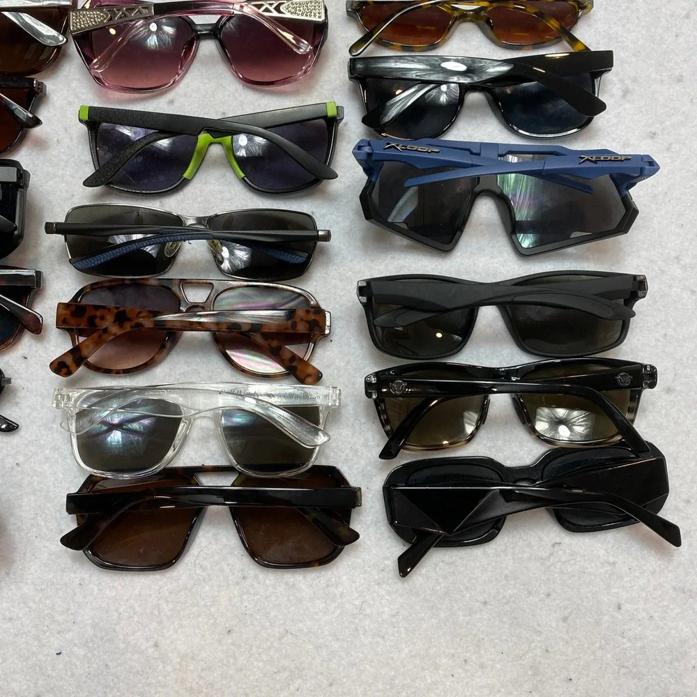 Lot Of 20 Sunglasses Bulk Mixed OS Multicolor Sporty Retro Aviator